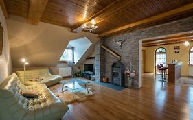 Apartments - Bowlinghorka Sk